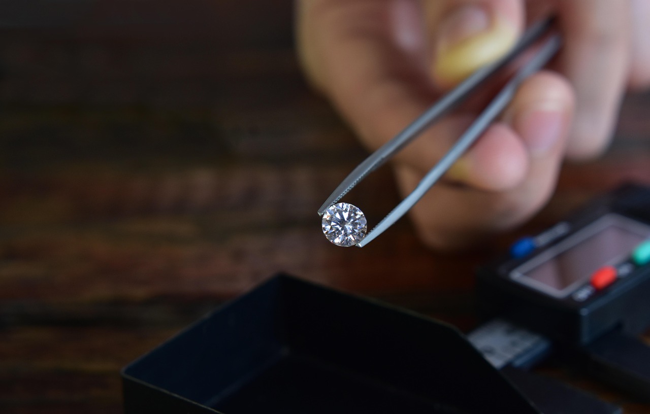 The Psychology Behind Buying Gold, Diamond