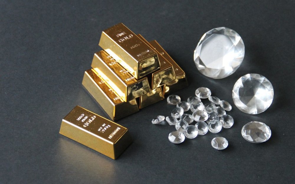 The Psychology Behind Buying Gold