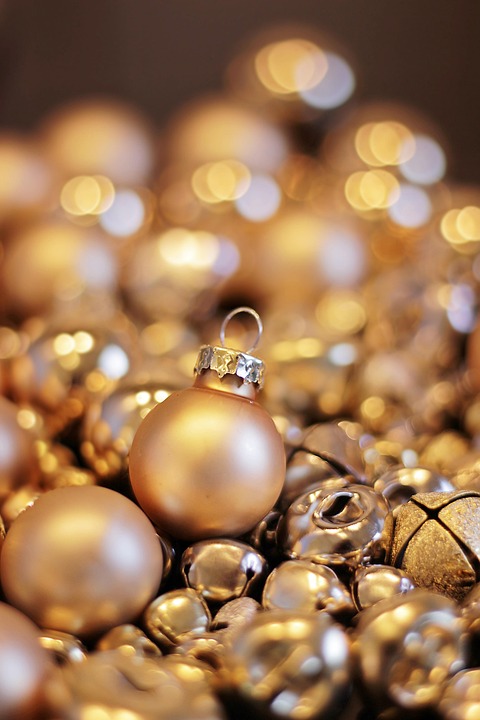 Gold Fading Star