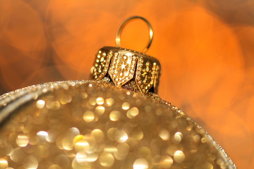 Gold Fading Star